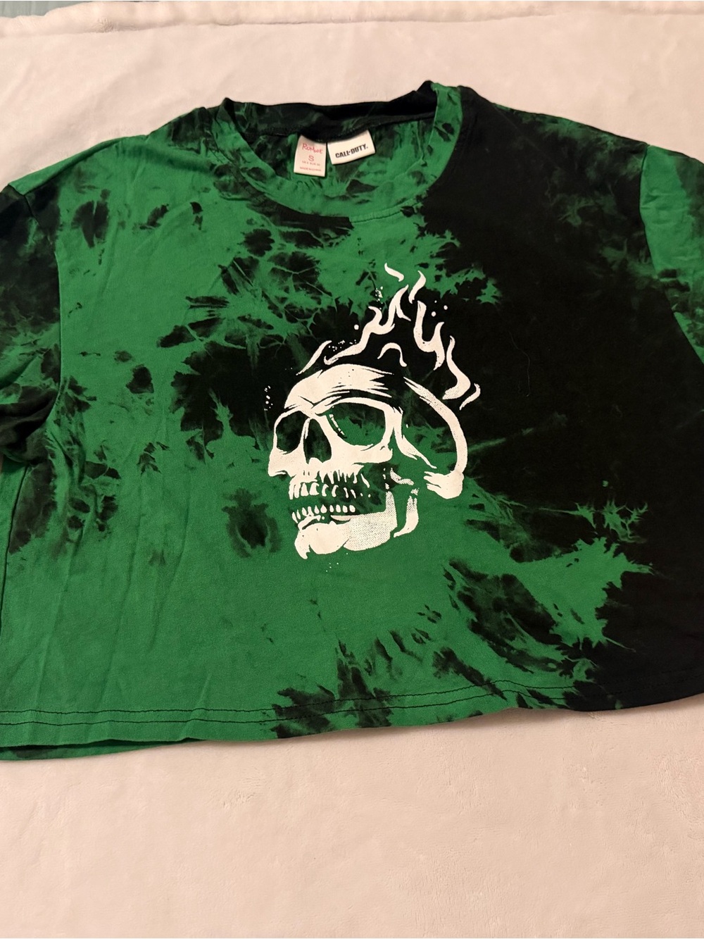 Green Tie-Dye Skull Graphic Tee - call of duty